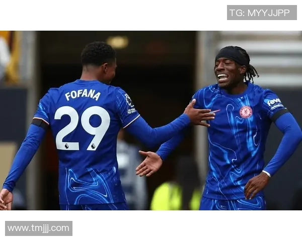 英超精彩对决里昂逆转波尔图帽子戏法点燃全场激情