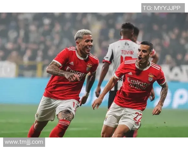 德甲惊现冷门拜仁1-0力克皇马引发转会风波与热议