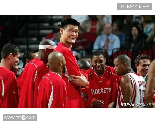 姚明全程参与精彩球赛回顾与感悟，重温篮球传奇与运动精神的完美结合