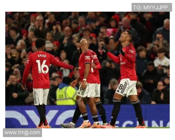 欧冠大战利物浦狂胜拜仁五球瞬间全场沸腾十大精彩进球回顾