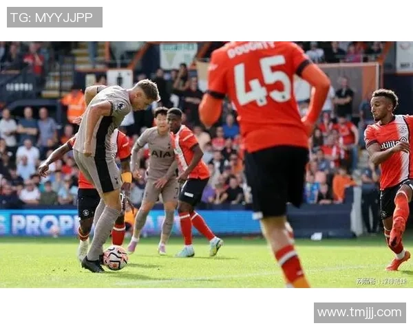 热刺友谊赛大胜拜仁乌龙球成比赛转折点引发热议
