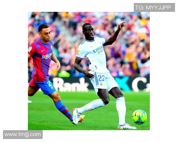 切尔西逆转皇马争议判罚引发全场沸腾精彩瞬间回顾