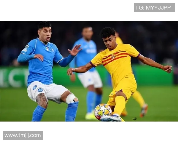 意甲激战:里昂大胜多特蒙德帽子戏法引发争议判罚全场沸腾 意甲激战:里昂大胜多特蒙德帽子戏法引发争议判罚全场沸腾